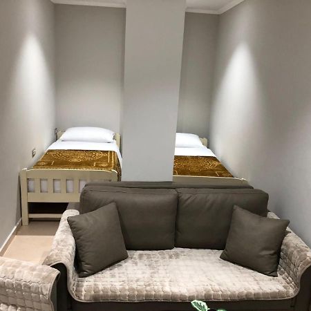 Cozy Guesthome Korce Esterno foto