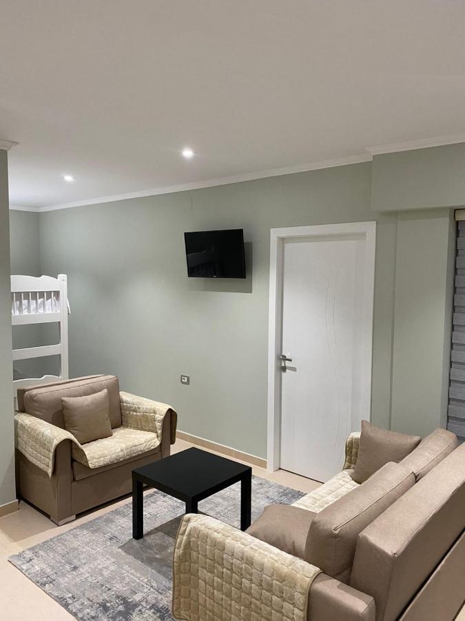 Cozy Guesthome Korce Esterno foto