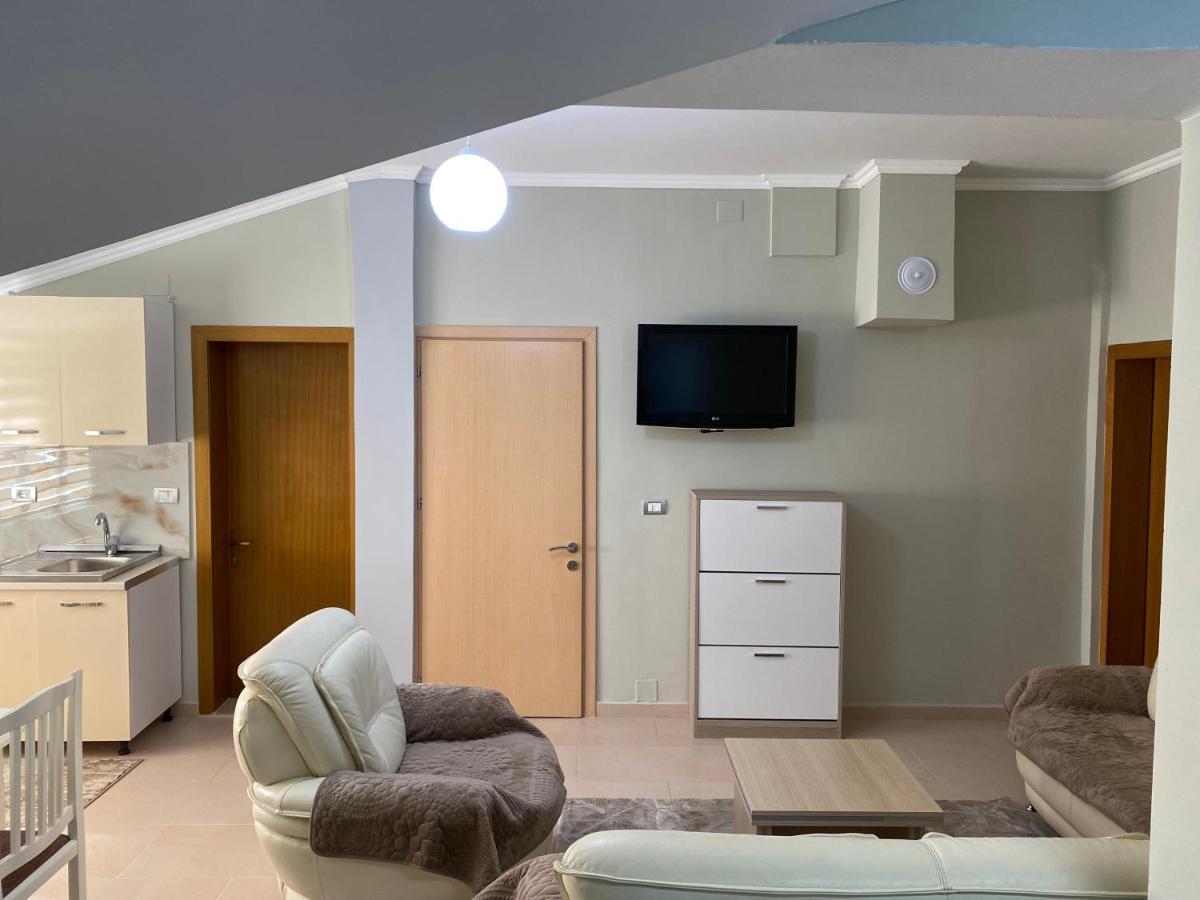 Cozy Guesthome Korce Esterno foto