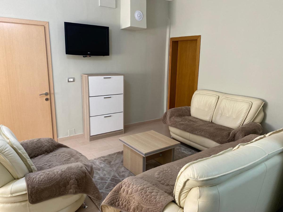 Cozy Guesthome Korce Esterno foto