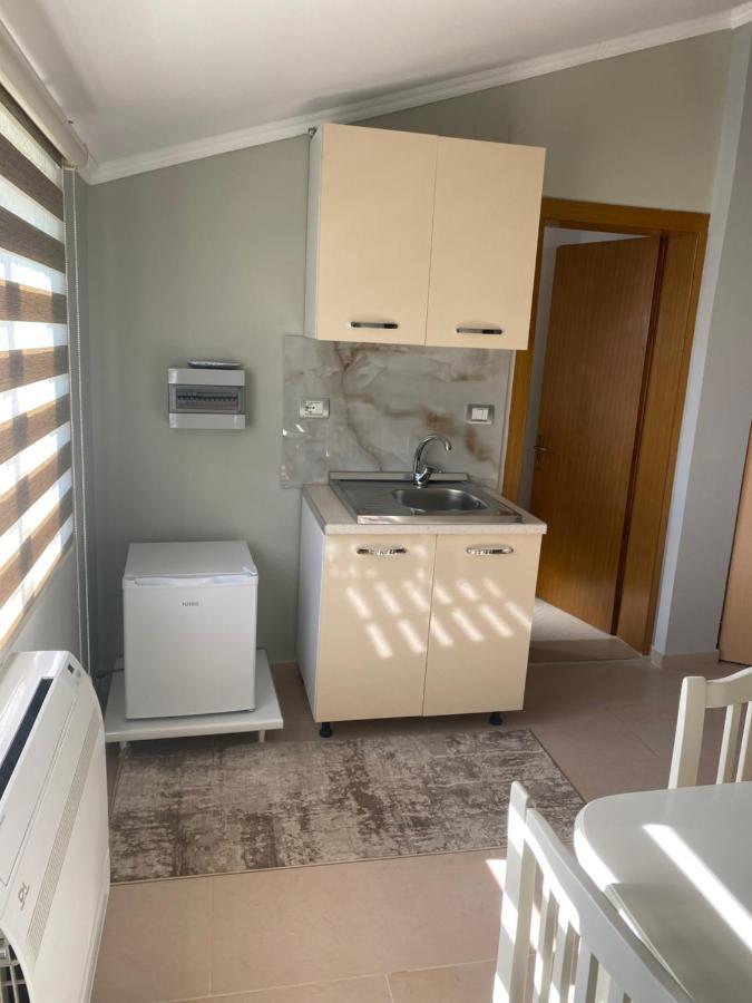 Cozy Guesthome Korce Esterno foto