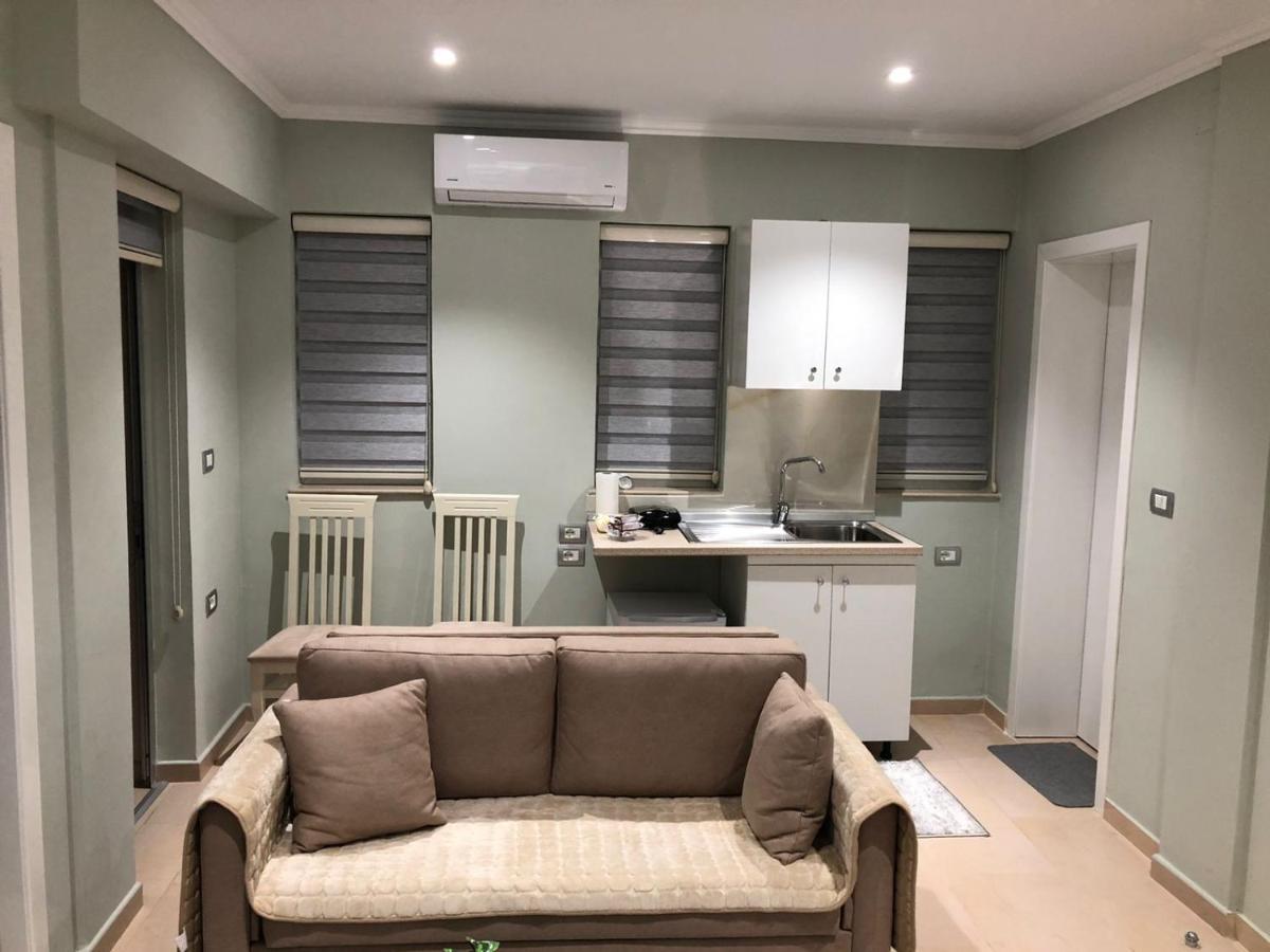Cozy Guesthome Korce Esterno foto