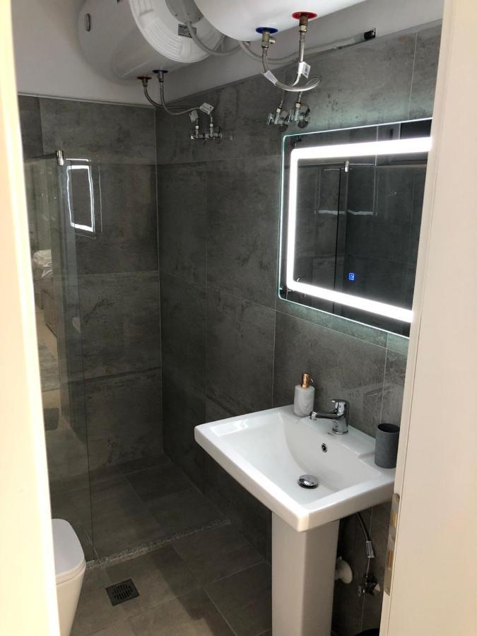 Cozy Guesthome Korce Esterno foto